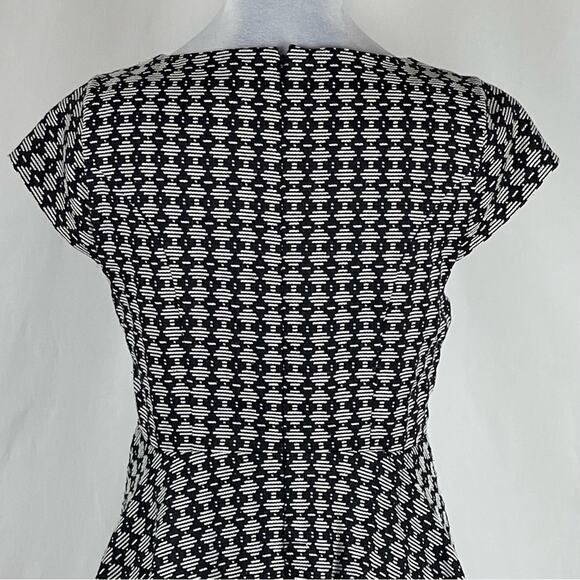 Anthropologie Maeve Black White Woven DollCore Swiftie Casual Dress Size 4 - Picture 6 of 13